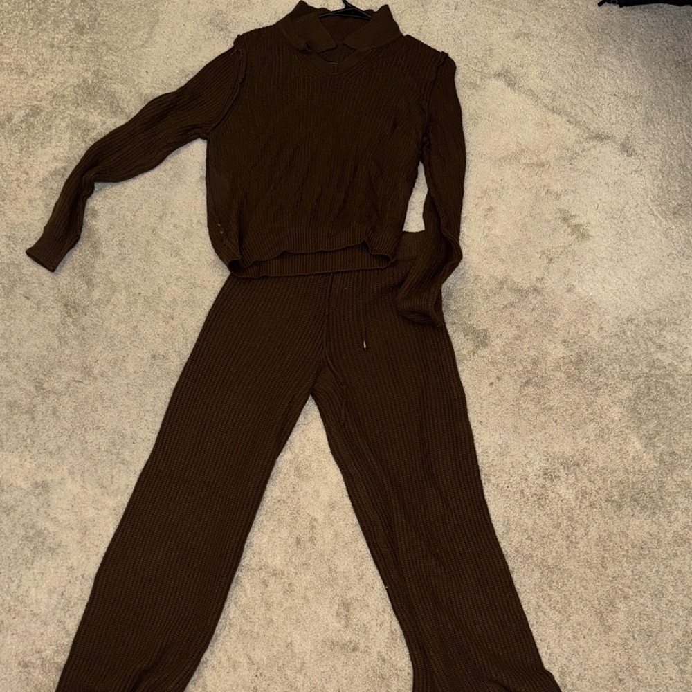 Brown Women's Knit Set - Sweater and Pants